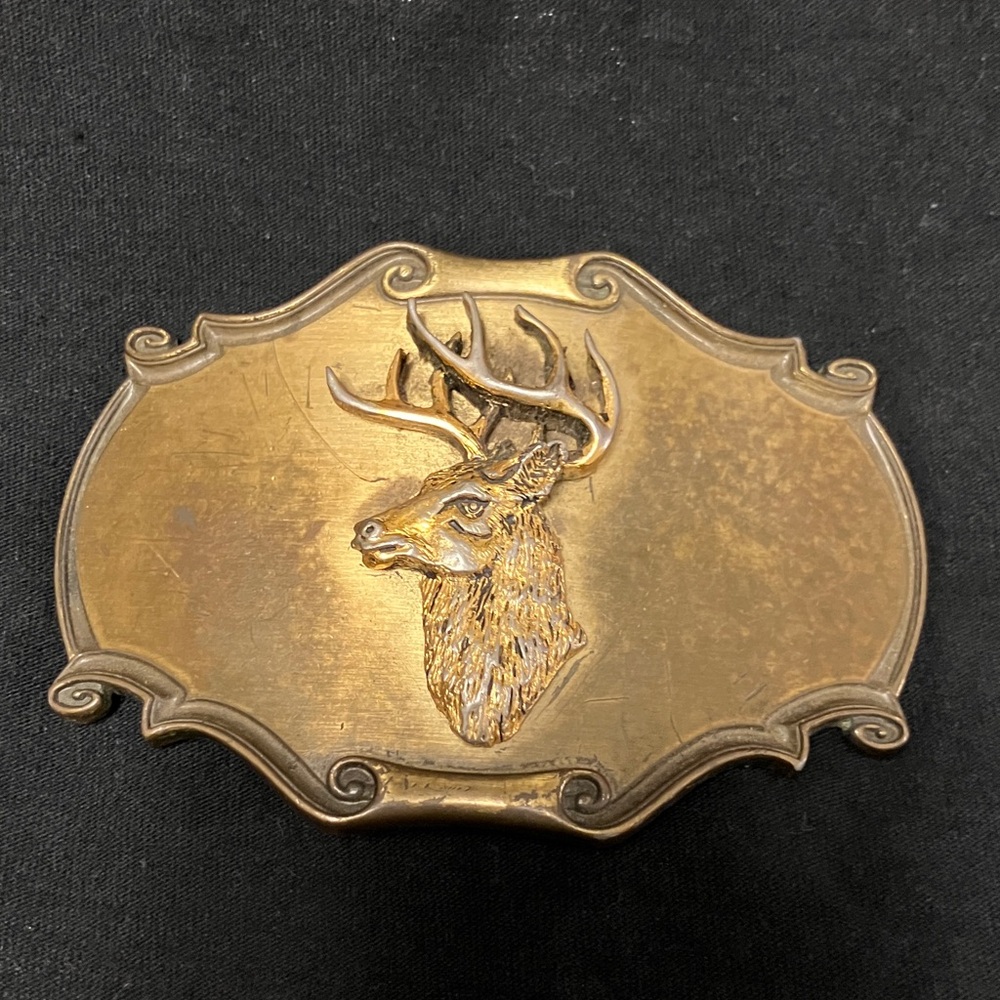 Men's Gold Deer Buckle Belt - Picture 3 of 4